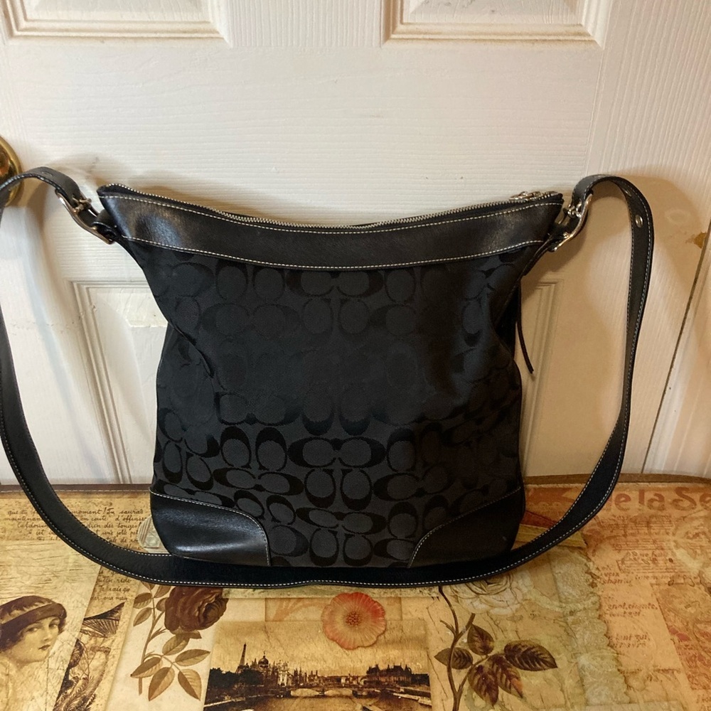 COACH SIGNATURE HOBO 6346 JACQUARD DUFFEL ￼ shoulder bag, Crossbody tote - Picture 4 of 5